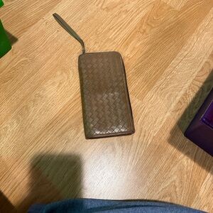 Authentic Bottega Veneta Intrecciato Leather Zip Around Wallet Brown